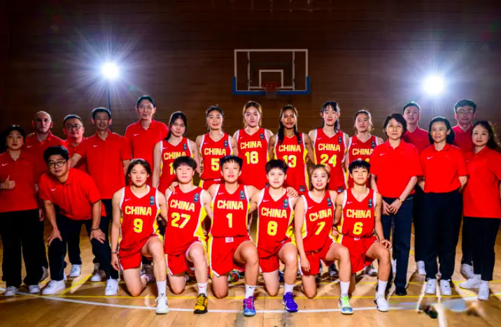 态不错, 分耻辱出局, 女篮U