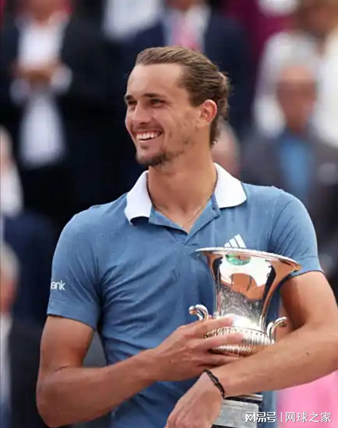 的小兹维列 的小兹维列