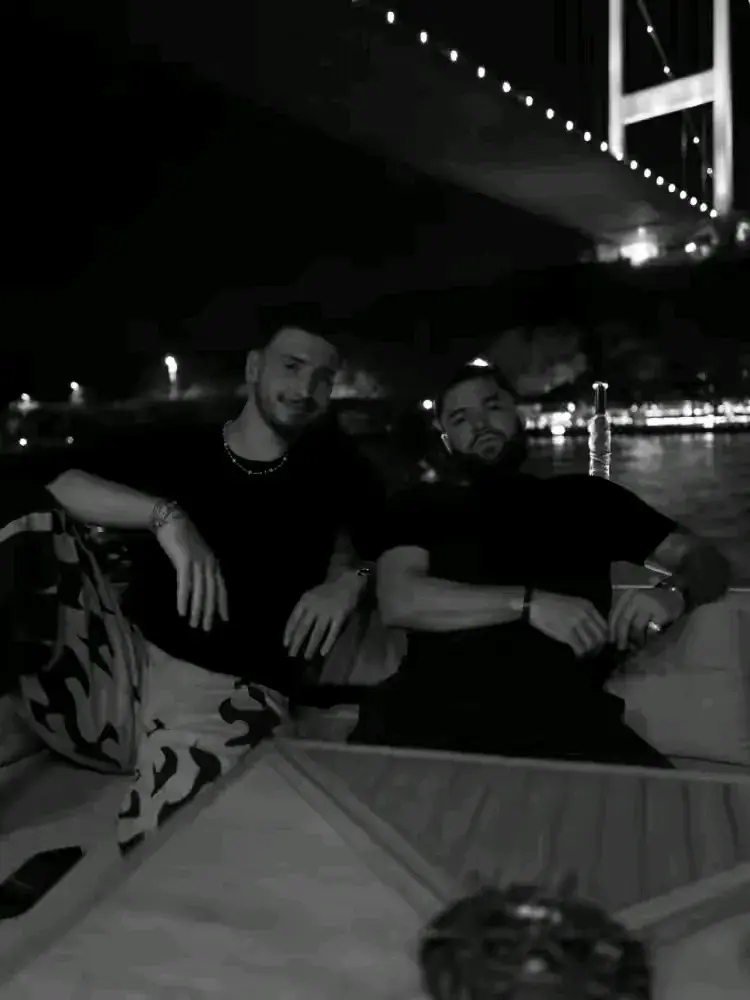 申京在土耳, 领跑全队, 跨越八千公 申京在土耳, 领跑全队, 跨越八千公