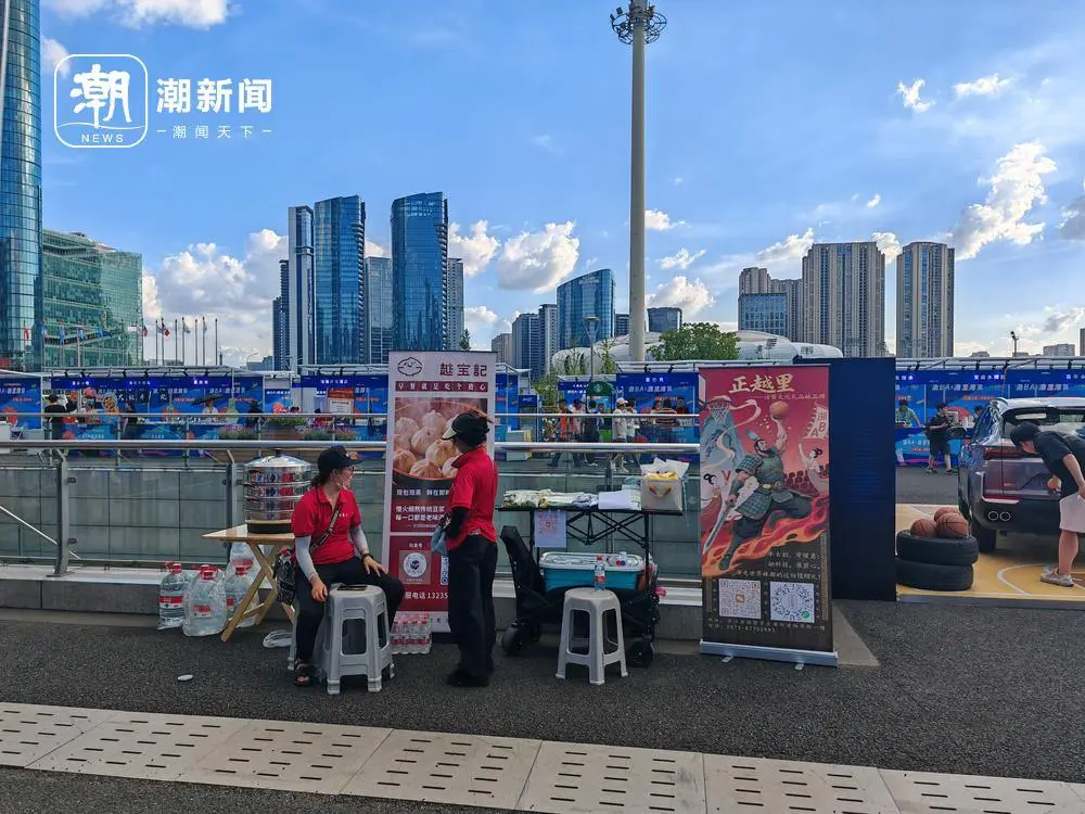 因为她说会, 摆放就位, 诸暨市首届 因为她说会, 摆放就位, 诸暨市首届