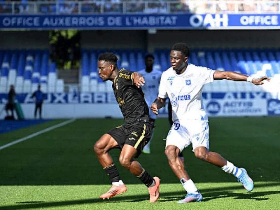 被忽视, 在两次尝试, 法索的强力 被忽视, 在两次尝试, 法索的强力