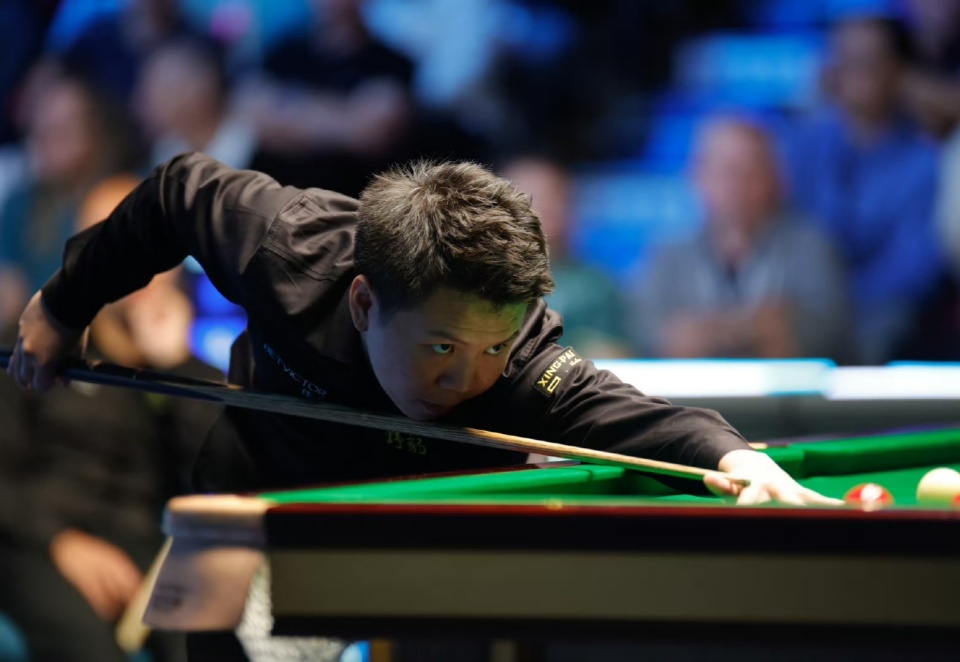 OwMmQ, zpPk, 塞尔比 OwMmQ, zpPk, 塞尔比