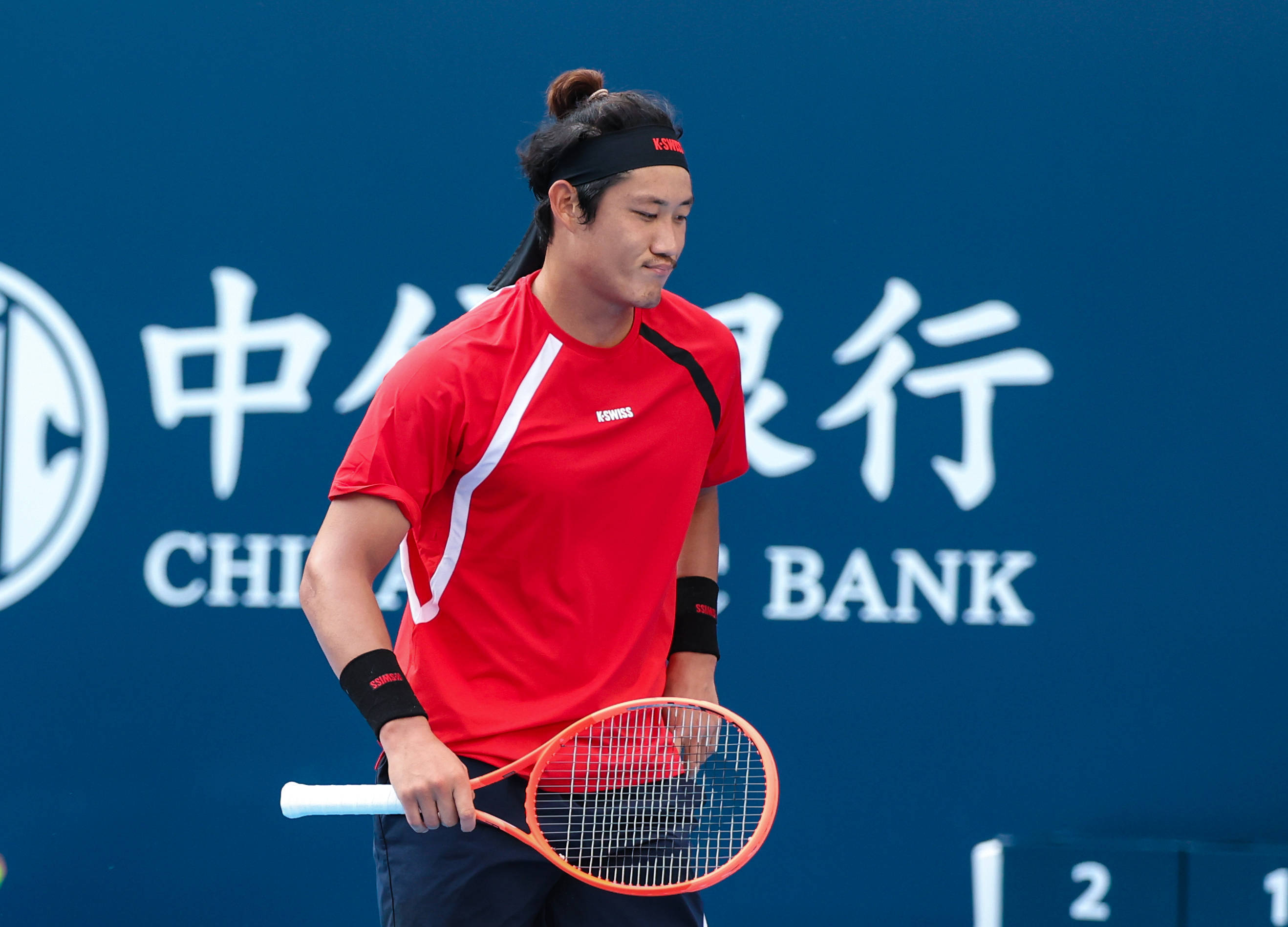 之臻, 赛中回球, 开赛男子单 之臻, 赛中回球, 开赛男子单