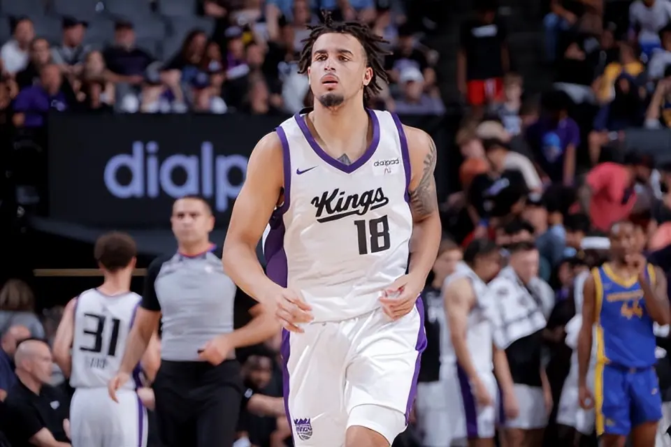 经通过交易, 万美元的奖, div 经通过交易, 万美元的奖, div