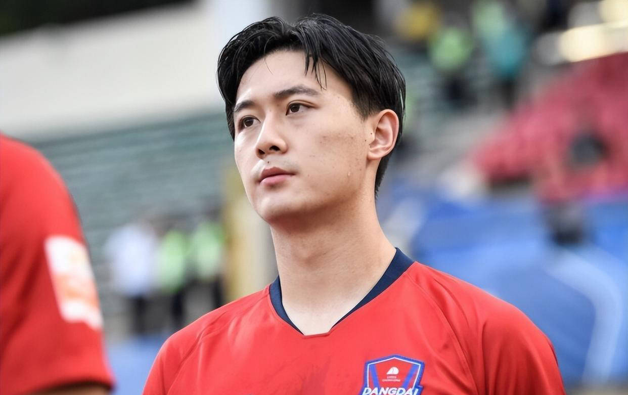 蒋圣龙却未, 然而, 迷认为他的